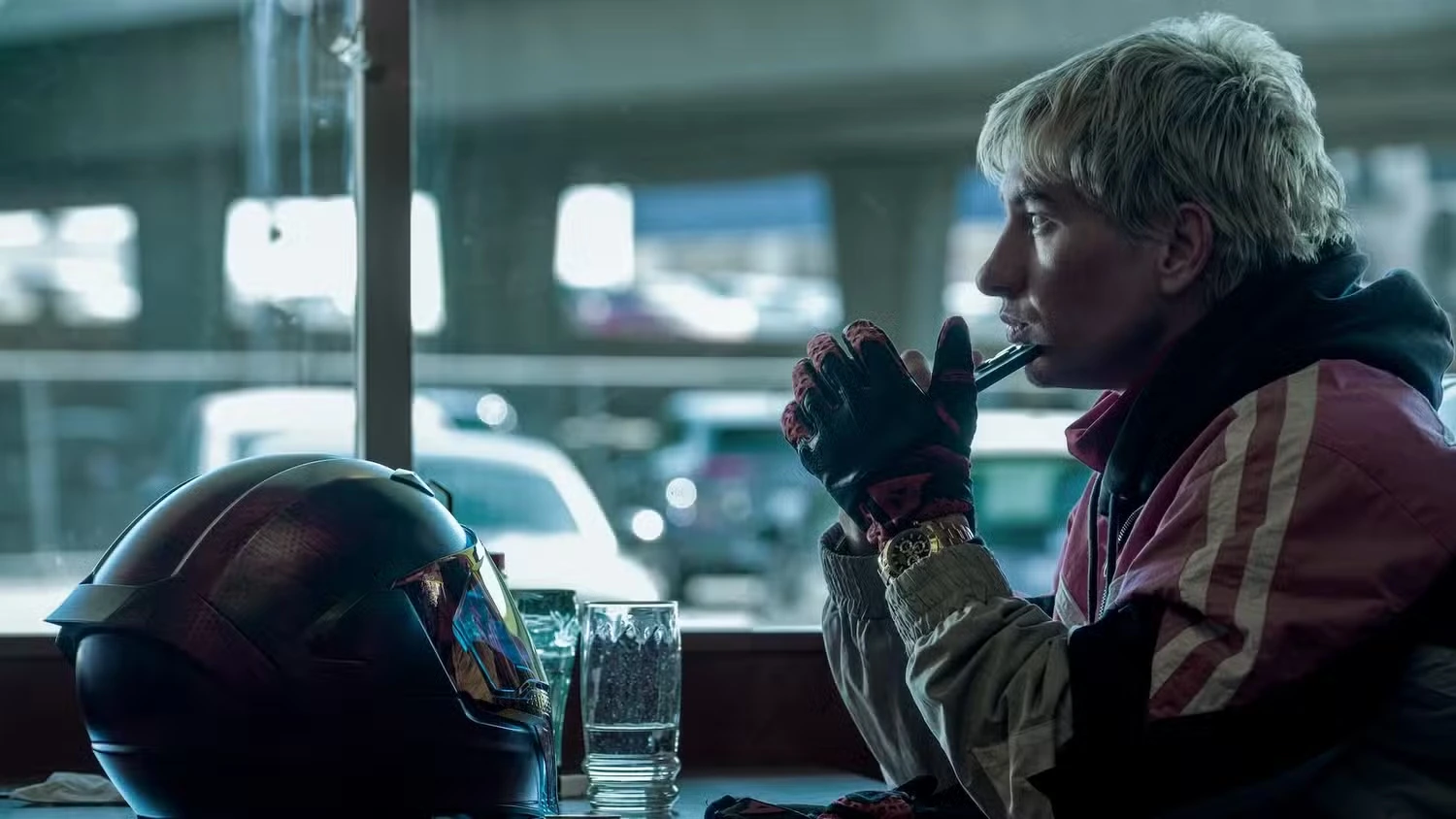 Барри Кеоган в фильме Ограбление в Лос-Анджелесе