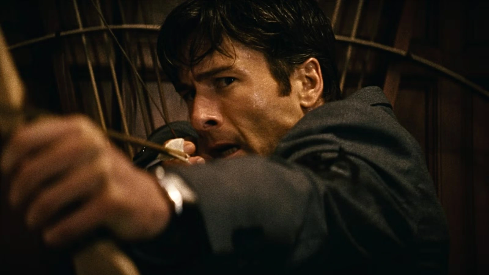 Глен Пауэлл в фильме Как совершить убийство