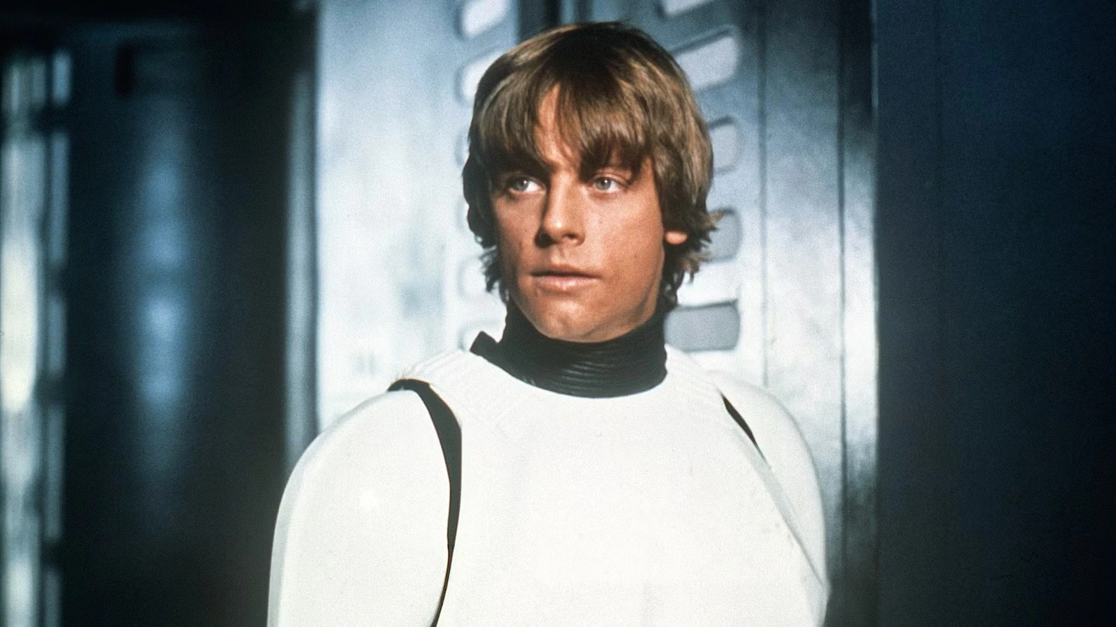 Марк Хэмилл в роли Люка Скайуокера в фильме Звездные войны: Новая надежда