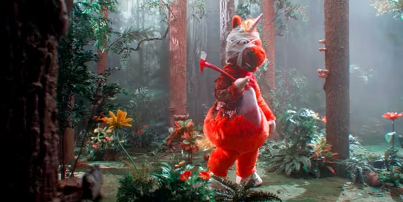 Злой единорог в комедийном ужастике Бадди