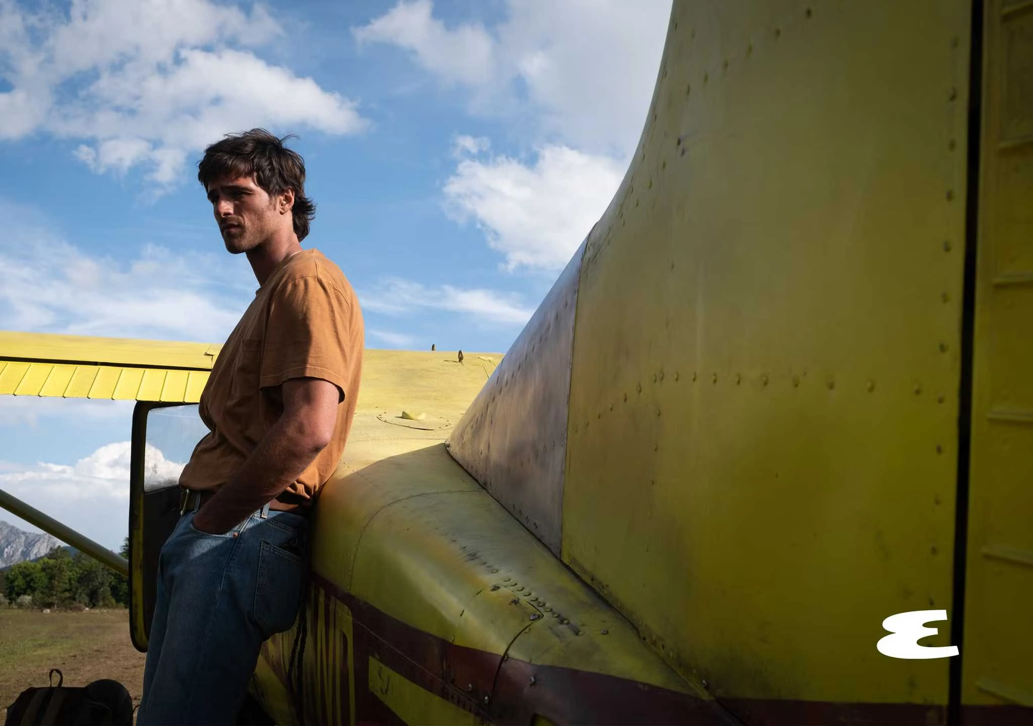 Кадр из фильма Созвездие пса с Джейкобом Элорди