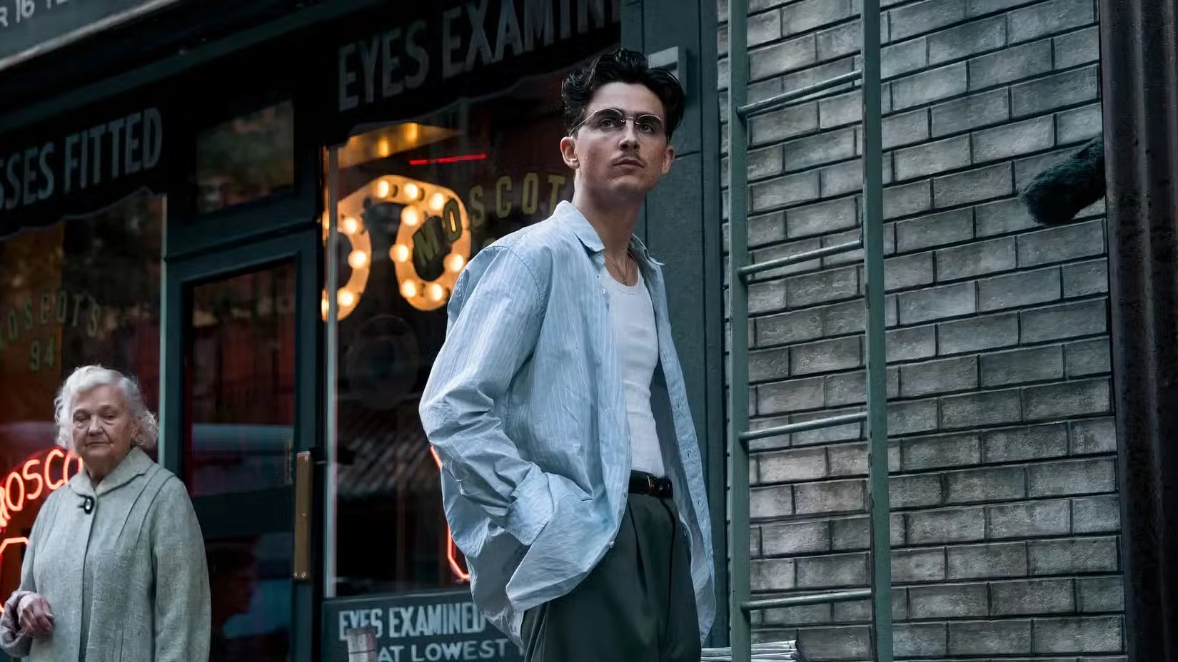 Тимоти Шаламе в фильме А24 Марти Великолепный