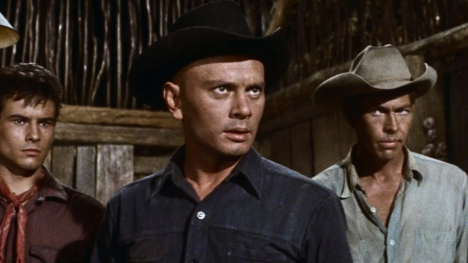 Хорст Буххольц, Юл Бриннер и Джеймс Коберн в фильме 1960 года Великолепная семерка