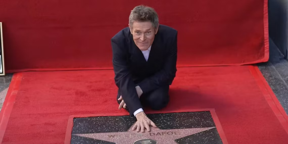 willem dafoe receives his hollywood walk of fame star